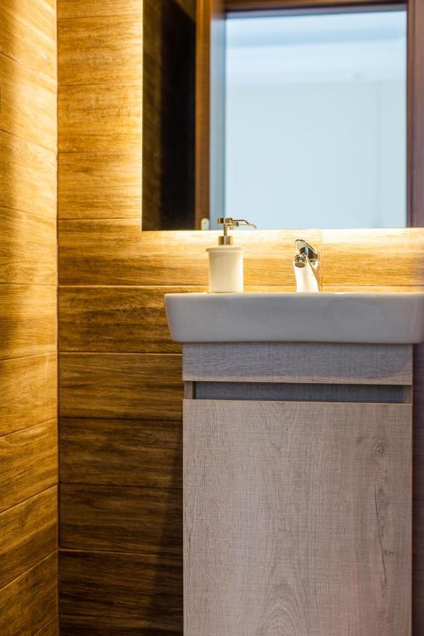 Leone Suites Saloniki Zewnętrze zdjęcie